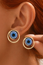 Load image into Gallery viewer, Big eye studs
